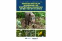 Capa do e-book "Guia para a gestão de espécies invasoras exóticas invasoras por prefeituras municipais do Estado do Paraná " que mostra um javali junto de vegetação invasora