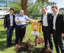 O governador do Paraná, Carlos Massa Ratinho Junior, inaugura o jardim de colmeias de abelhas nativas e a horta orgânica no Palácio Iguaçu.