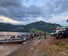 Soltura de peixe surubim na da 7ª Copa Iguaçu de Pesca Esportiva