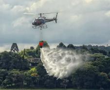 Foto de exercício de treinamento do IAT com helicóptero