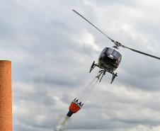 Foto de exercício de treinamento do IAT com helicóptero