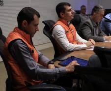 Foto de reunião de autoridades