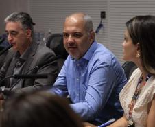 Foto de reunião de autoridades