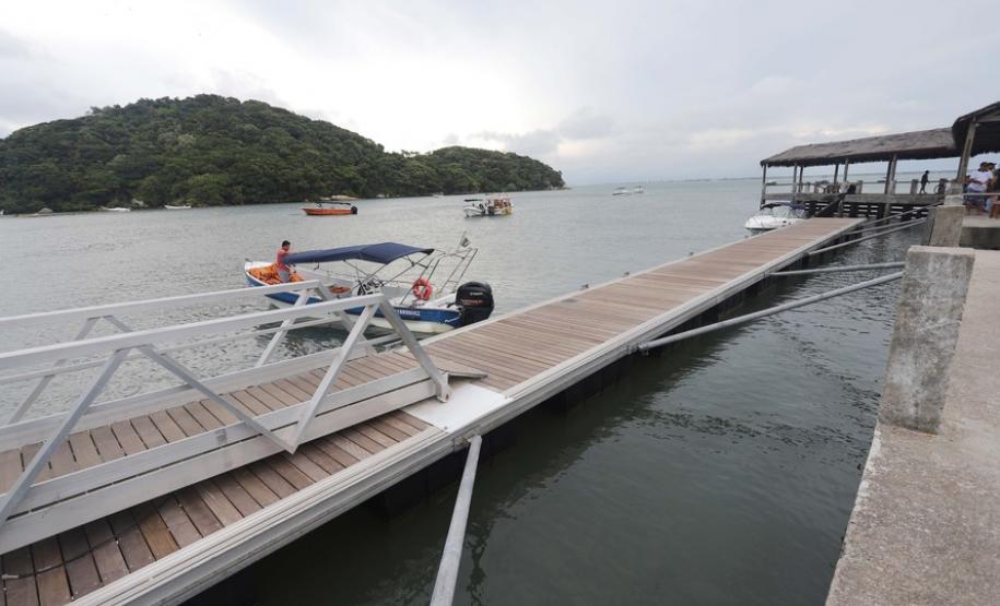 Estado investe R$ 8 milhões na infraestrutura da Ilha do Mel Estado investe R$ 8 milhões na infraestrutura da Ilha do Mel