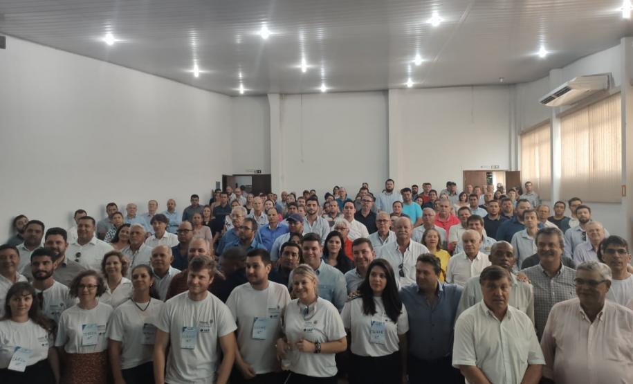 Programas são apresentados em Campo Mourão e Umuarama Programas são apresentados em Campo Mourão e Umuarama