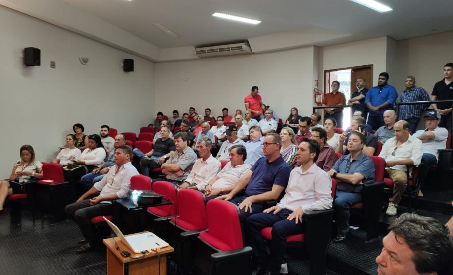 Programas são apresentados em Campo Mourão e Umuarama Programas são apresentados em Campo Mourão e Umuarama